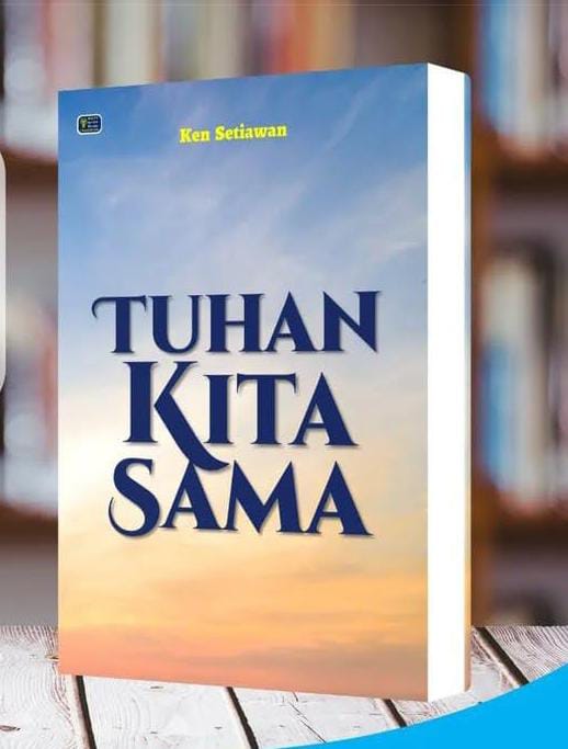 Buku Tuhan Kita Sama karya Ken Setiawan